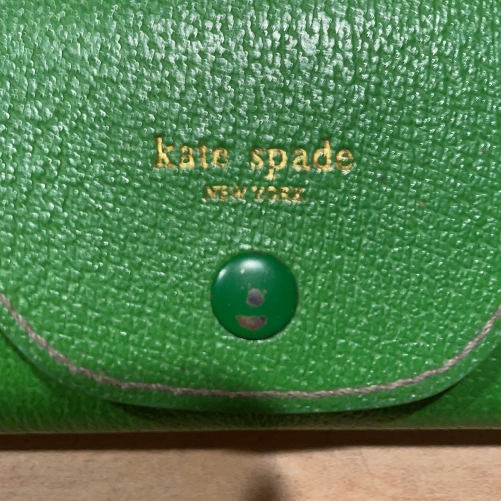 Kate spade Kelly Golf Green leather eyeglass case - Picture 3 of 7